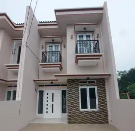 Rumah Siap Huni dengan tanah luas cocok untuk keluarga