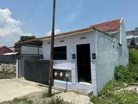 Rumah Tuparev Jl Manunggal