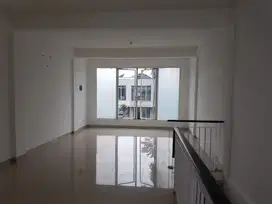 Sewa Ruko 2 Lantai San Antonio Pakuwon City Cocok Untuk Usaha