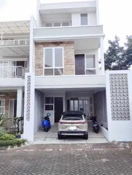 DIJUAL RUMAH VILLA BATU