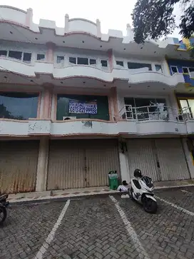 Ruko dijual Lauser Raya dkt Mayestik Kebayoran Baru Jakarta Selatan