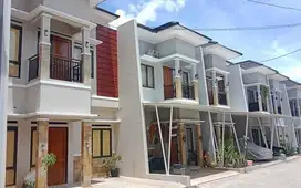 Dijual Rumah Siap Huni 2-lantai dalam Cluster dekat UNPAM, Tol Serpong