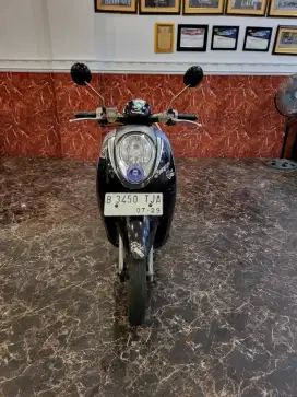 DIJUAL MURAH 10 JT SCOOPY OLD THN 2011 PJK HIDUP SURAT-SURAT LENGKAP