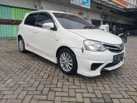 Etios Tom's Valco 2015