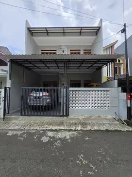 Dijual Rumah Baru Fully Renovasi Di Billymoon Pondok Kelapa Jakarta Ti