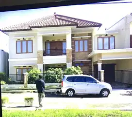 Rumah murah Megah di Area Bunga Bunga Suhat