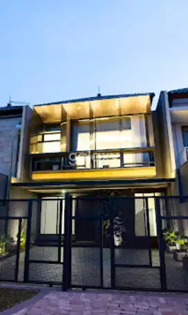 JUAL RUMAH NEW GRESS AESTHETIC PAKUWON CITY FASADE UNIK JARANG ADA