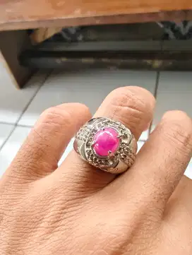 Natural Ruby Corondum belang
Est Burma