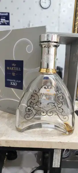 BOTOL BEKAS MARTELL