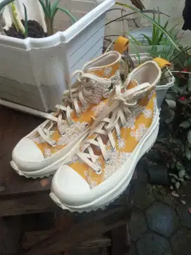 Dijual Converse SZ 38