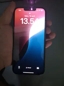 Di Jual Iphone 13 128GB midnight kondisi mulus 100% pemakaian 2 bulan