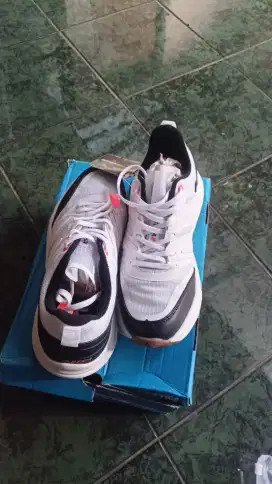 Sepatu Geof Max Ori Size 40