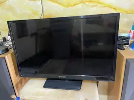 Tv sharp 24inch  + set topbox