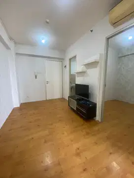 Apartemen Green Bay Pluit Unit 2 BR Semi Furnished View Mall + 2 AC