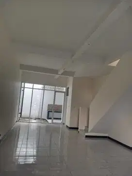 Dijual Ruko 2 Lantai Siap Pakai di Taman Kopo Indah Tki 5