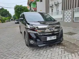 TOYOTA VELLFIRE 2.5 G 2017