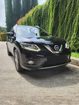 Nissan X-Trail 2.5 - AT Bensin