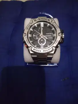Bismillah.. G shock type GST B 1000