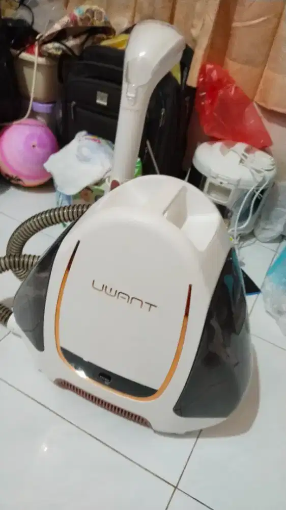Vacuum Cleaner Uwant B100
