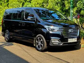 Hyundai H-1 Royale 2.4 AT 2019 - Harga Cash 393 JT NEGO