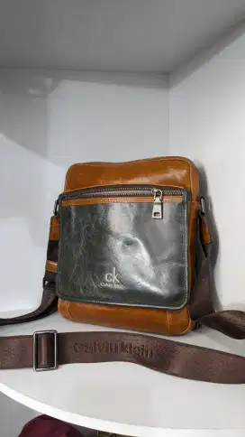 Tas Selempang Calvin Klein Original