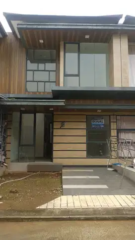 Rumah siap huni 2 lantai di Cluster Agate Golden Stone Tangerang.