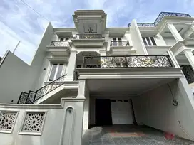 Mewah dan Klasik di Jakarta Selatan Jagakarsa dekat Cilandak KKO