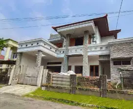 Cinere megapolitan mewah luas 405 meter Row jalan lebar