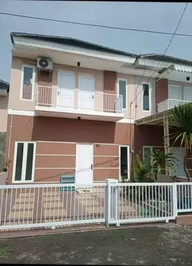 RUMAH DEKET TERMINAL PURABAYA SURABAYA