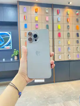 iPhone 15 Promax Natural Titanium 256 Second Ibox