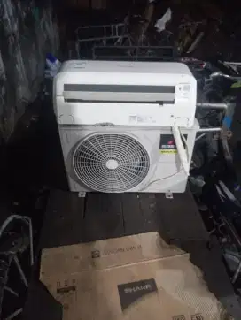 Dijual AC Mitsubishi 1/2pk