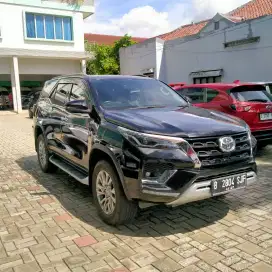 TOYOTA FORTUNER VRZ 2.4L A/T 2022 NIK 2021 KM 36RB ORIGINAL ISTIMEWA