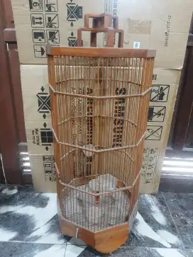 Kandang Burung Kayu