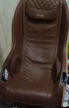 Kursi Pijat Advance