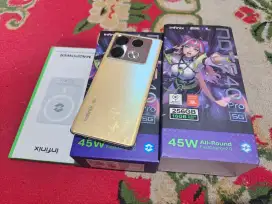 Infinix note 40 pro 5G Ram 8/256 lengkap layar lengkung mulus nominus