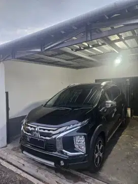 DI JUAL XPANDER CROSS AT 2021 AKHIR