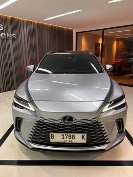 Lexus RX350h 2023 Bensin