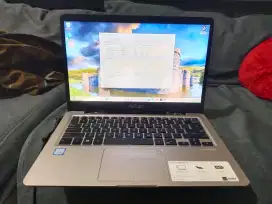 Anti Lelet dgn SSD
Laptop Asus VivoBook S14 A411U
Intel Core i5-8250U