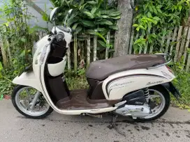 Scoopy 2015 surat2 lengkap pajak hidup mesin nyaman bening mulus