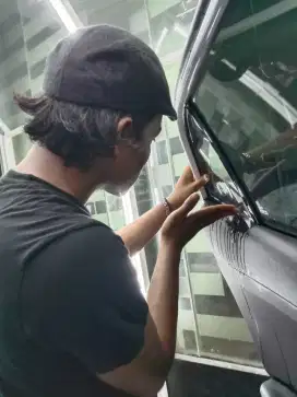 Dealer resmi kaca film mobil dan gedung