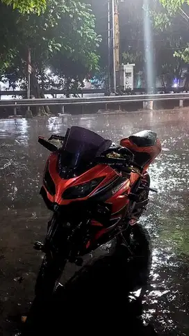Dijual Kawasaki Ninja 250 FI ABS 2014