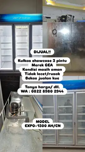 Kulkas showcase 3 pintu GEA