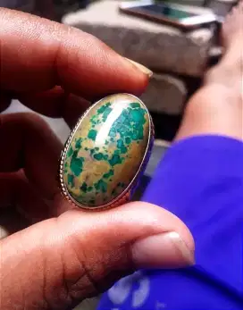 Batu pirus Persia