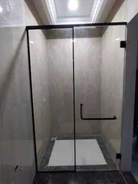 Kaca tempered shower