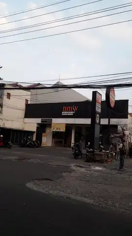 jl. Arif rahman hakim surabaya