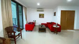 Apartment for sale in an Exclusive Tower at Apartemen Hampton's Park