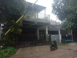Rumah 2 Lantai Strategis 3 KM 3 KT