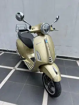 Vespa Primavera 75 Anniversarry