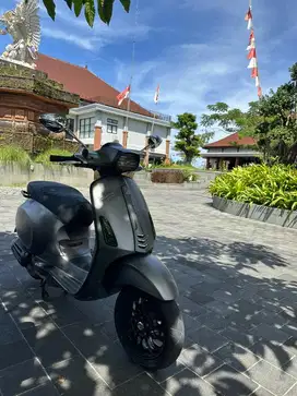 Jual vespa sprint abu ori 2017