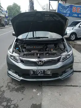 Honda Civic 2013 Bensin